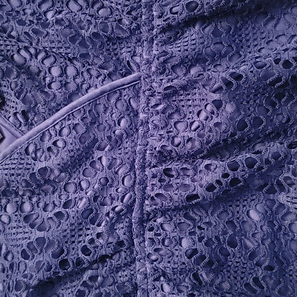 Express Tank Top - Picture 2 of 4